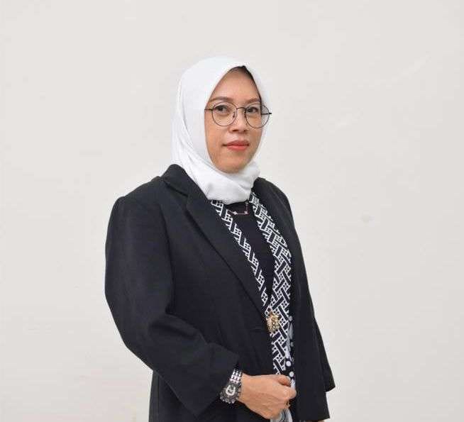 Dr. Sari Laelatul Qodriyah, SE., M.Si